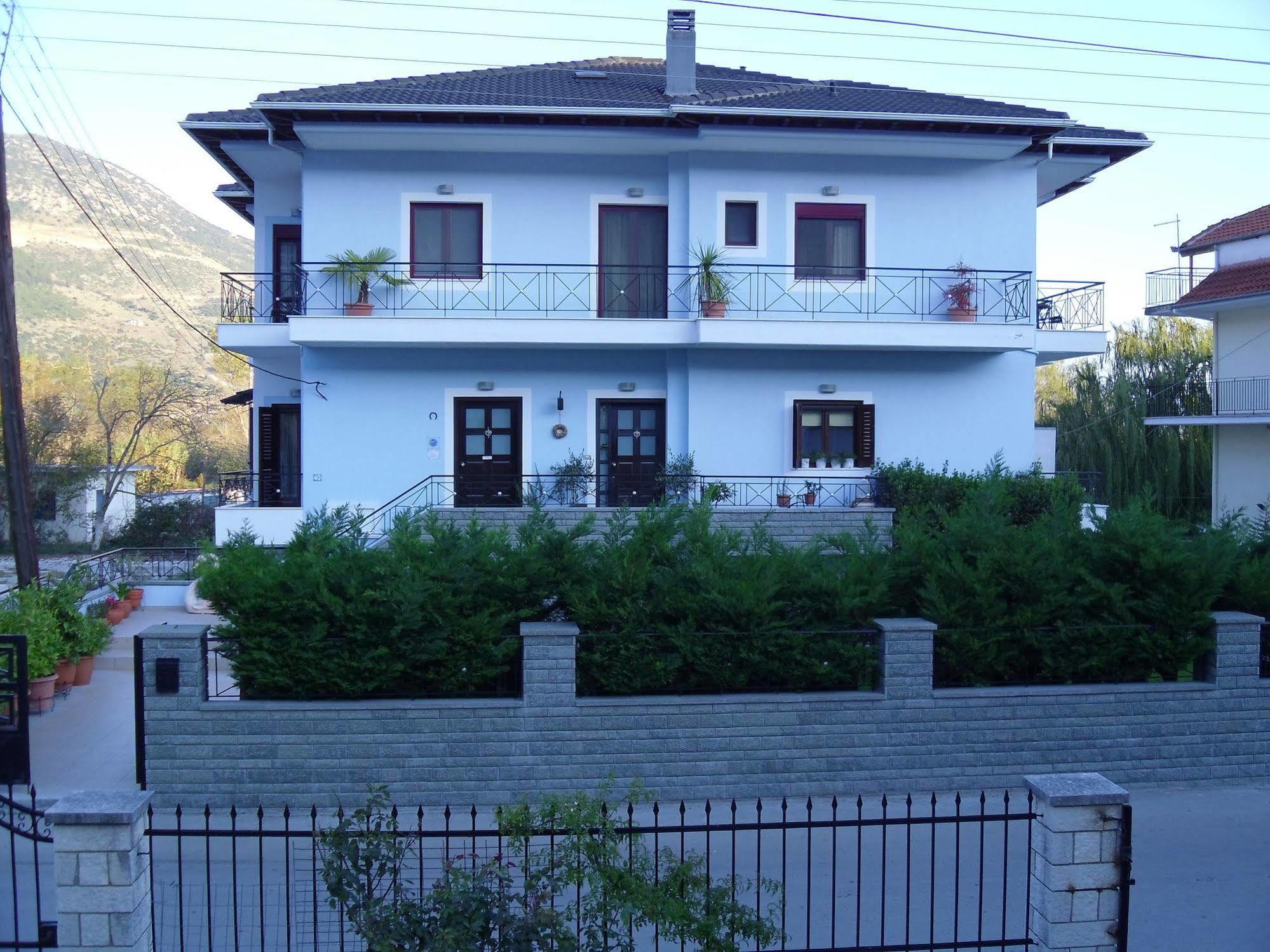 Garden Villa Яніна Екстер'єр фото